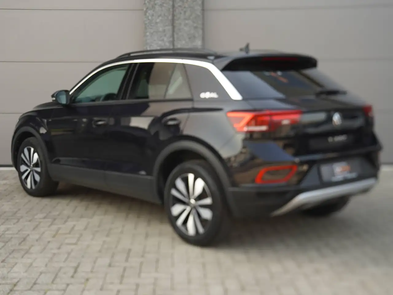 Volkswagen T-Roc 12