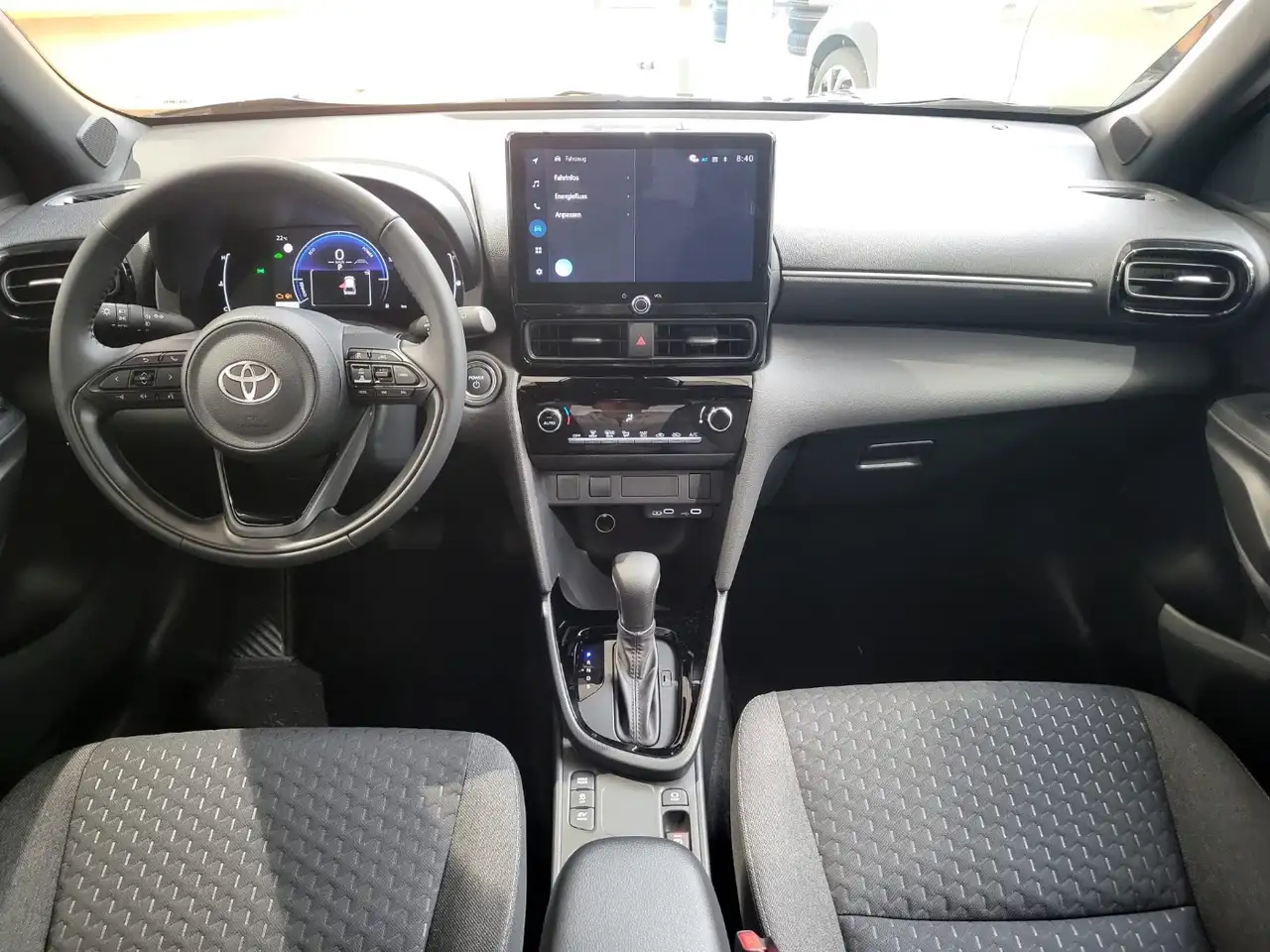 Toyota Yaris 6