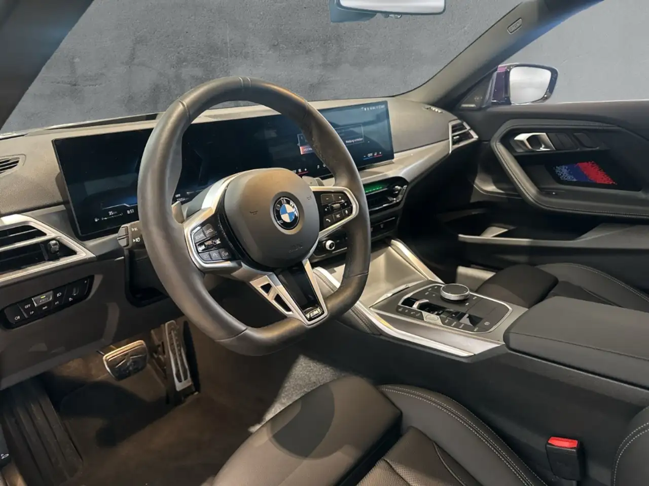 BMW 230 i 8