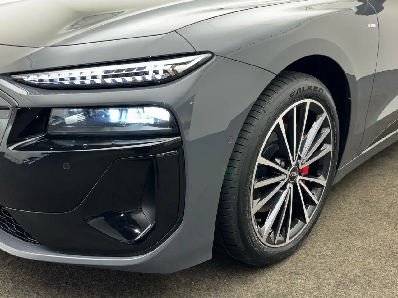 Audi A6 6