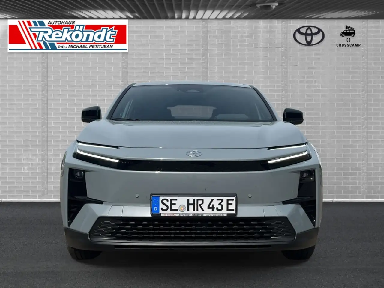 Toyota C-HR 4