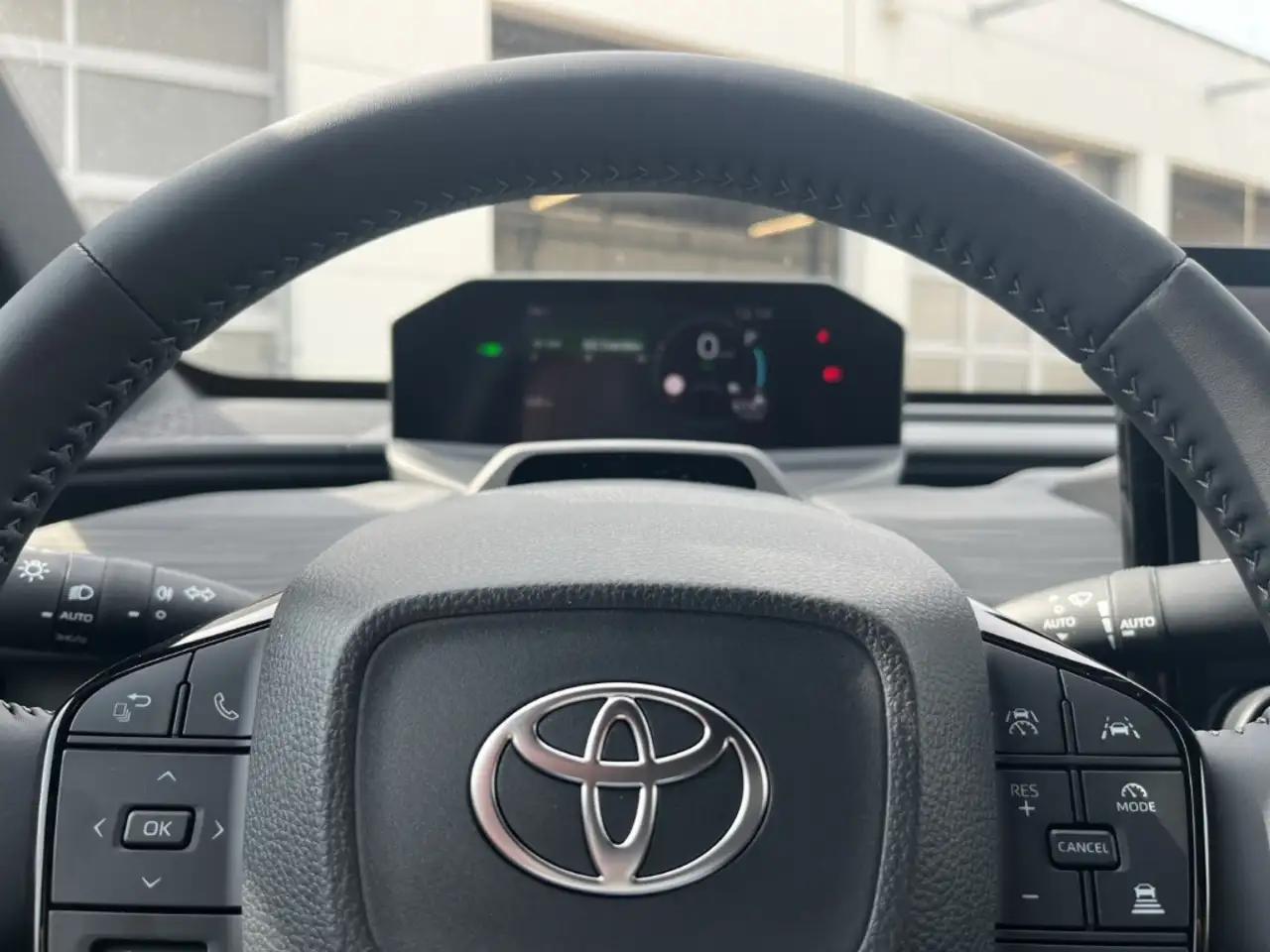 Toyota C-HR 12