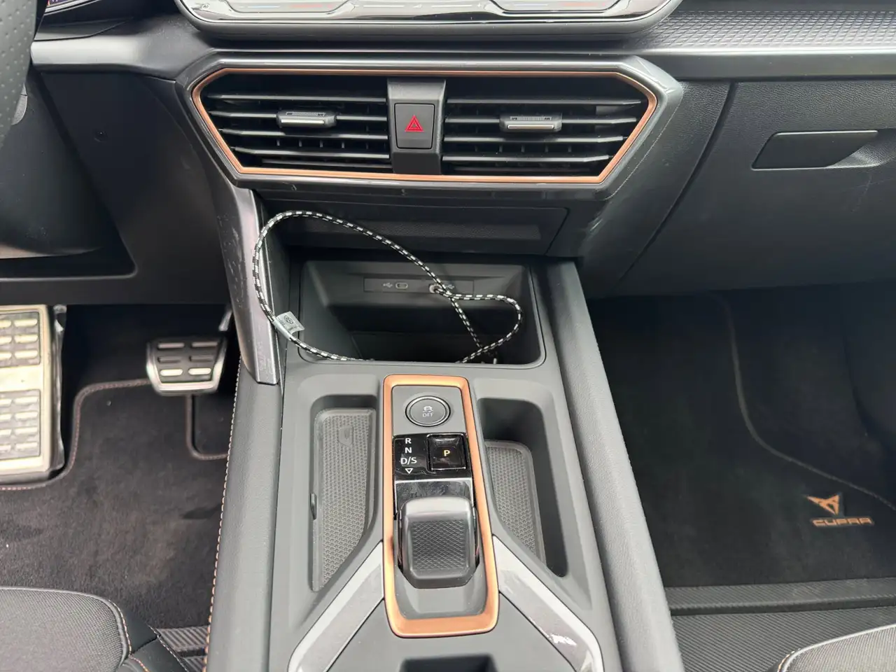 Cupra Formentor 12