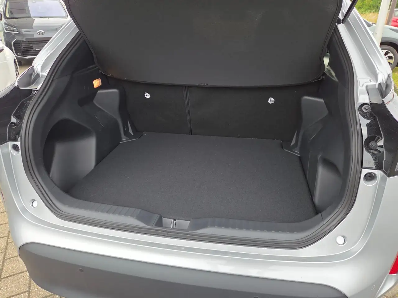 Toyota Yaris 6
