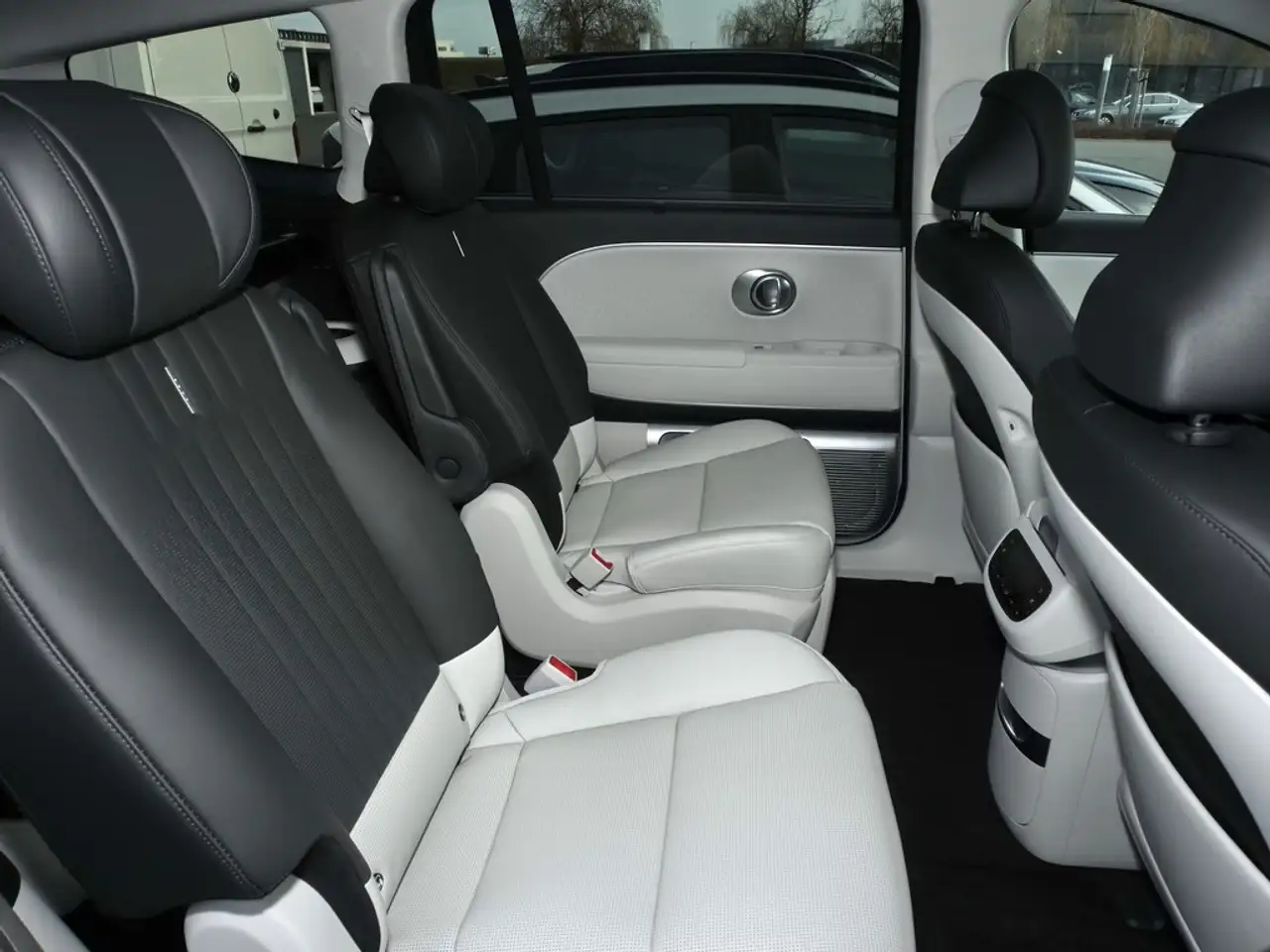 Hyundai IONIQ 9 5