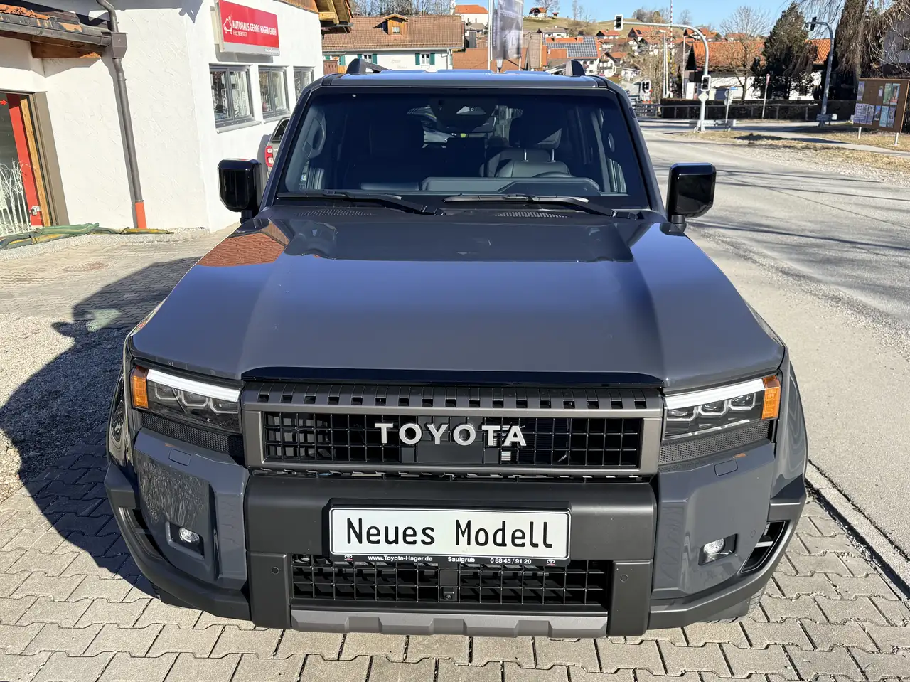 Toyota Land Cruiser 6