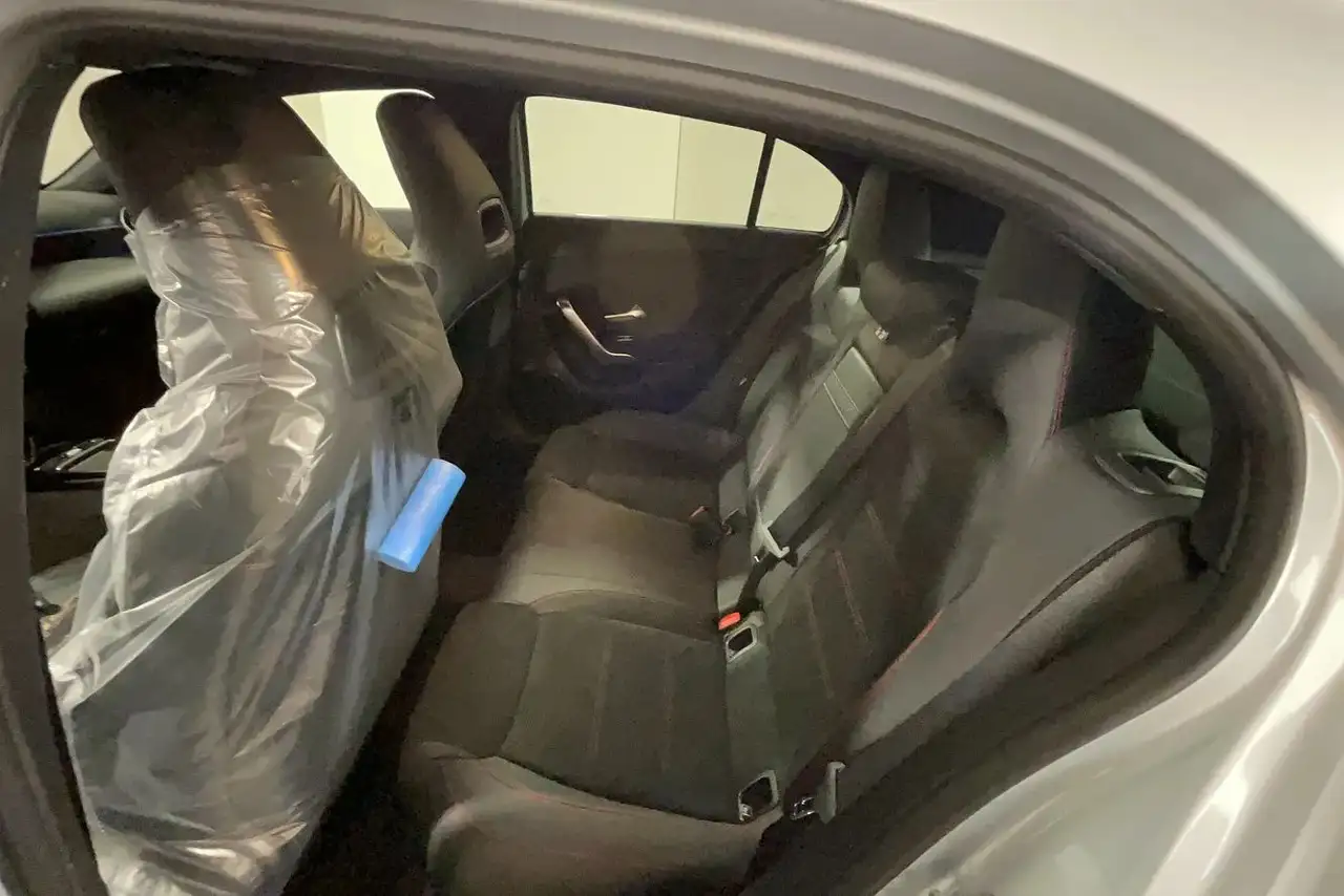 Mercedes-Benz A 200 9