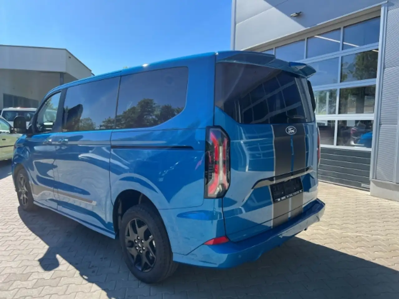 Ford Tourneo 13
