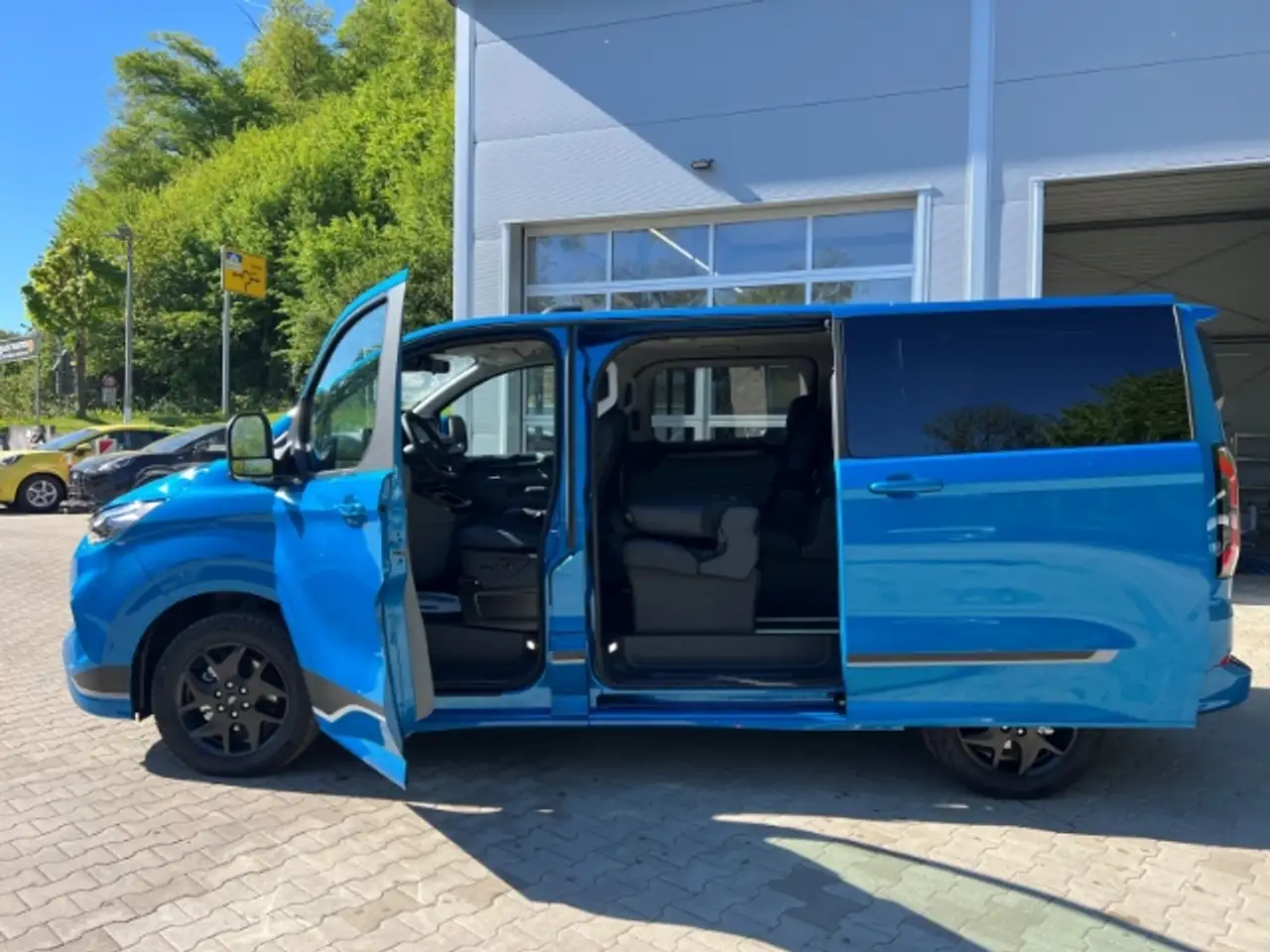 Ford Tourneo 16