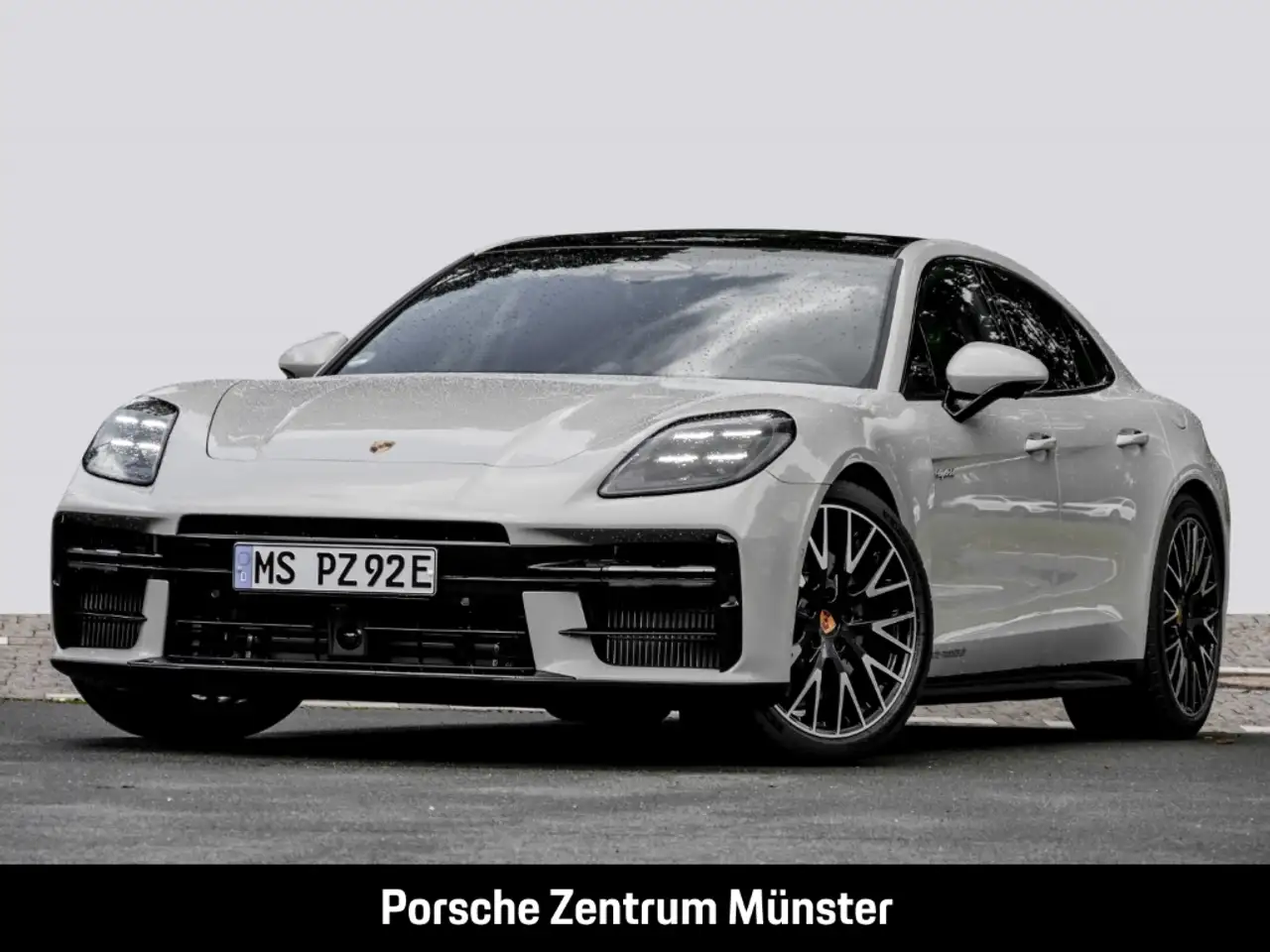 Porsche Panamera 4