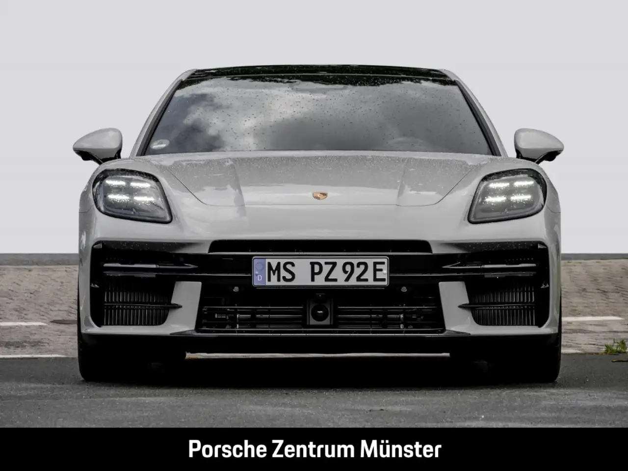 Porsche Panamera 4 4