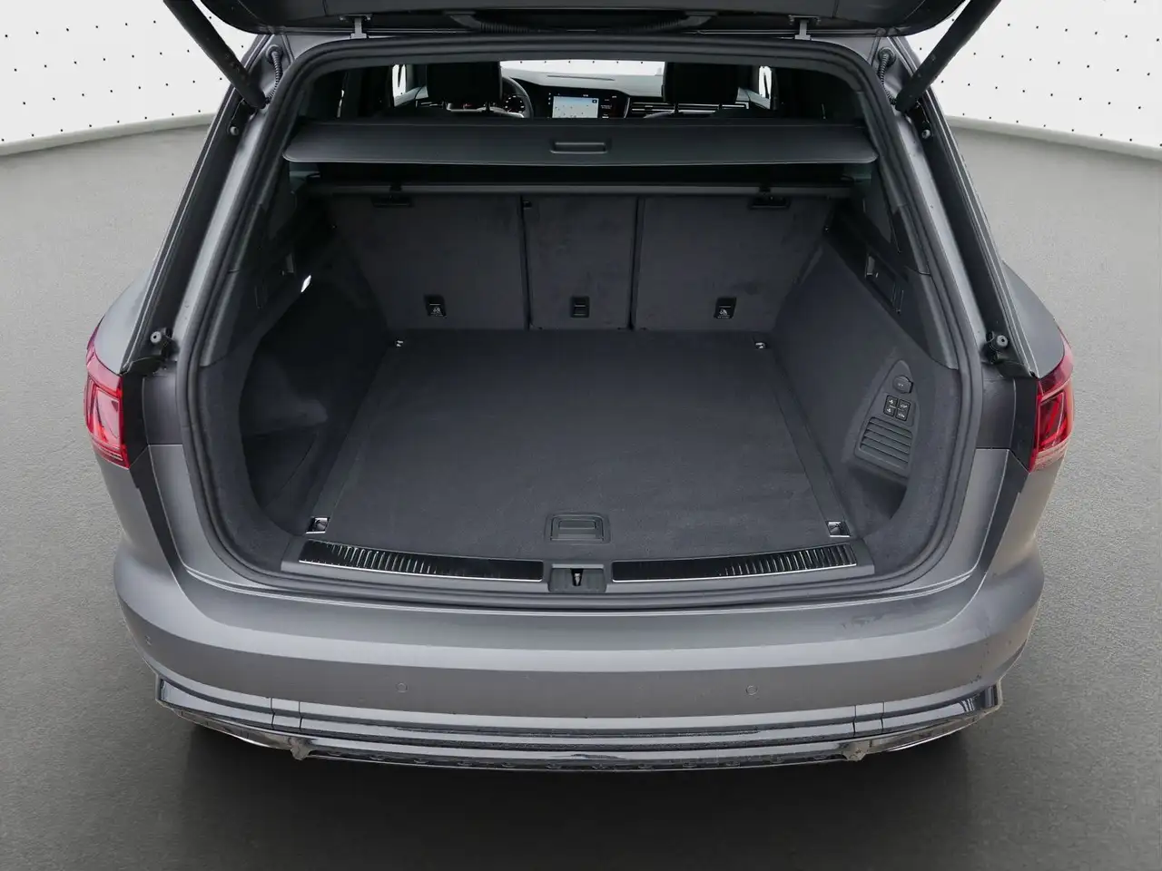 Volkswagen Touareg 11