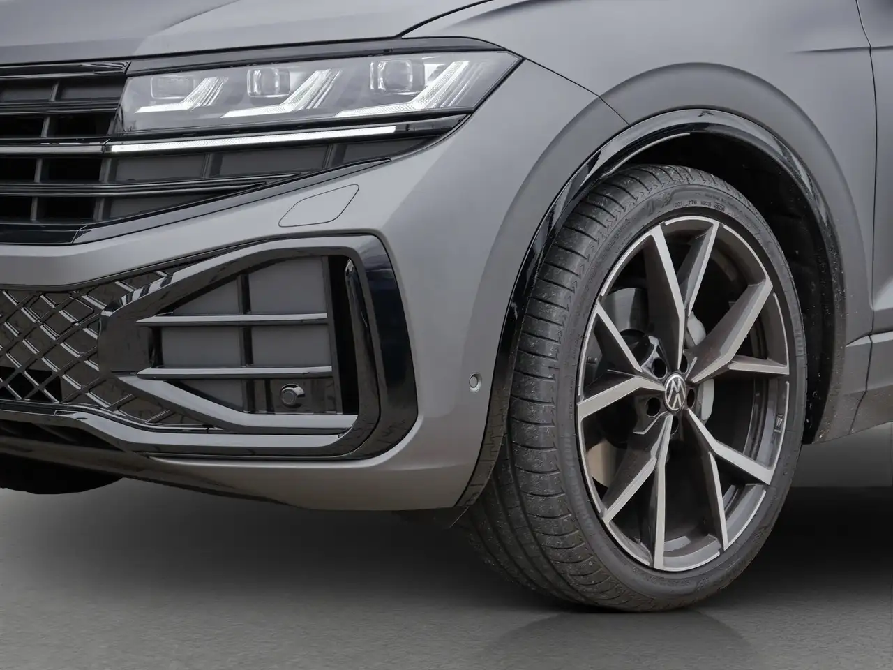 Volkswagen Touareg 13