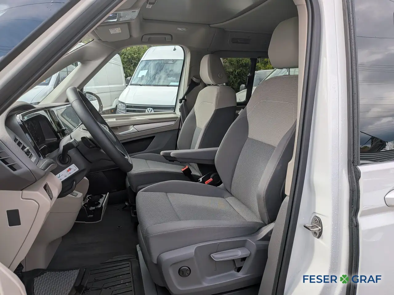 Volkswagen T7 California 6