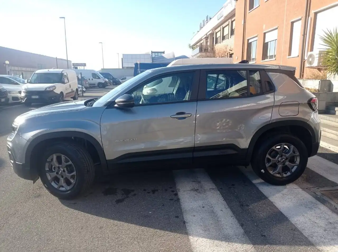 Jeep Avenger 3