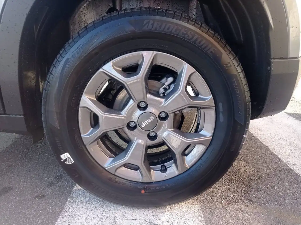 Jeep Avenger 5