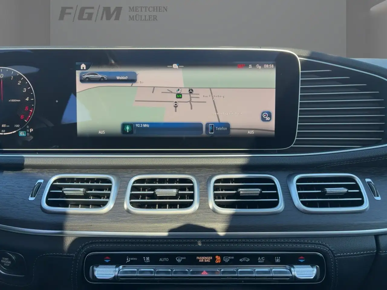 Mercedes-Benz GLE 350 10