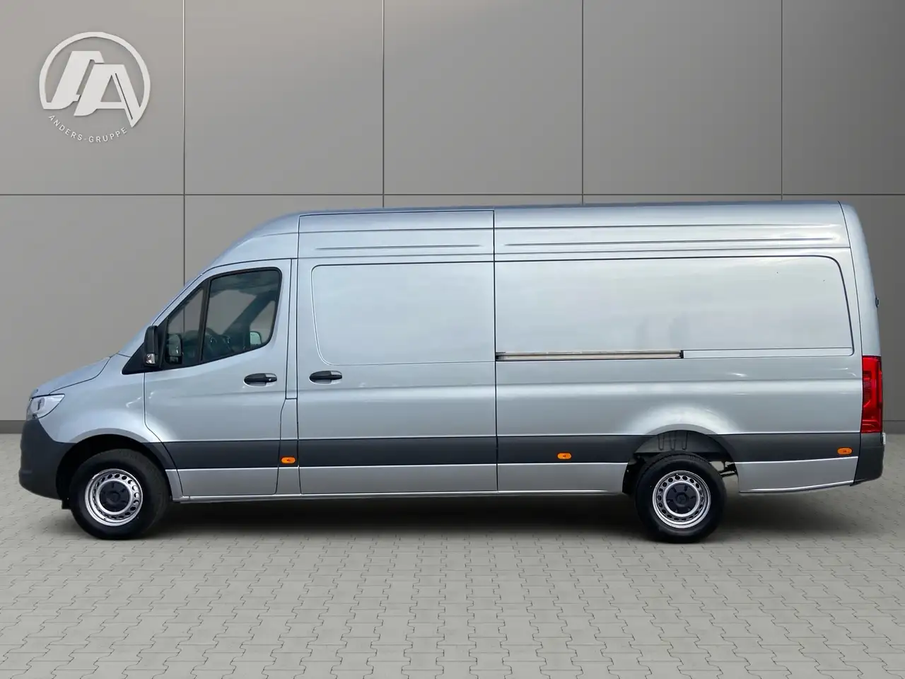 Mercedes-Benz Sprinter 317 5