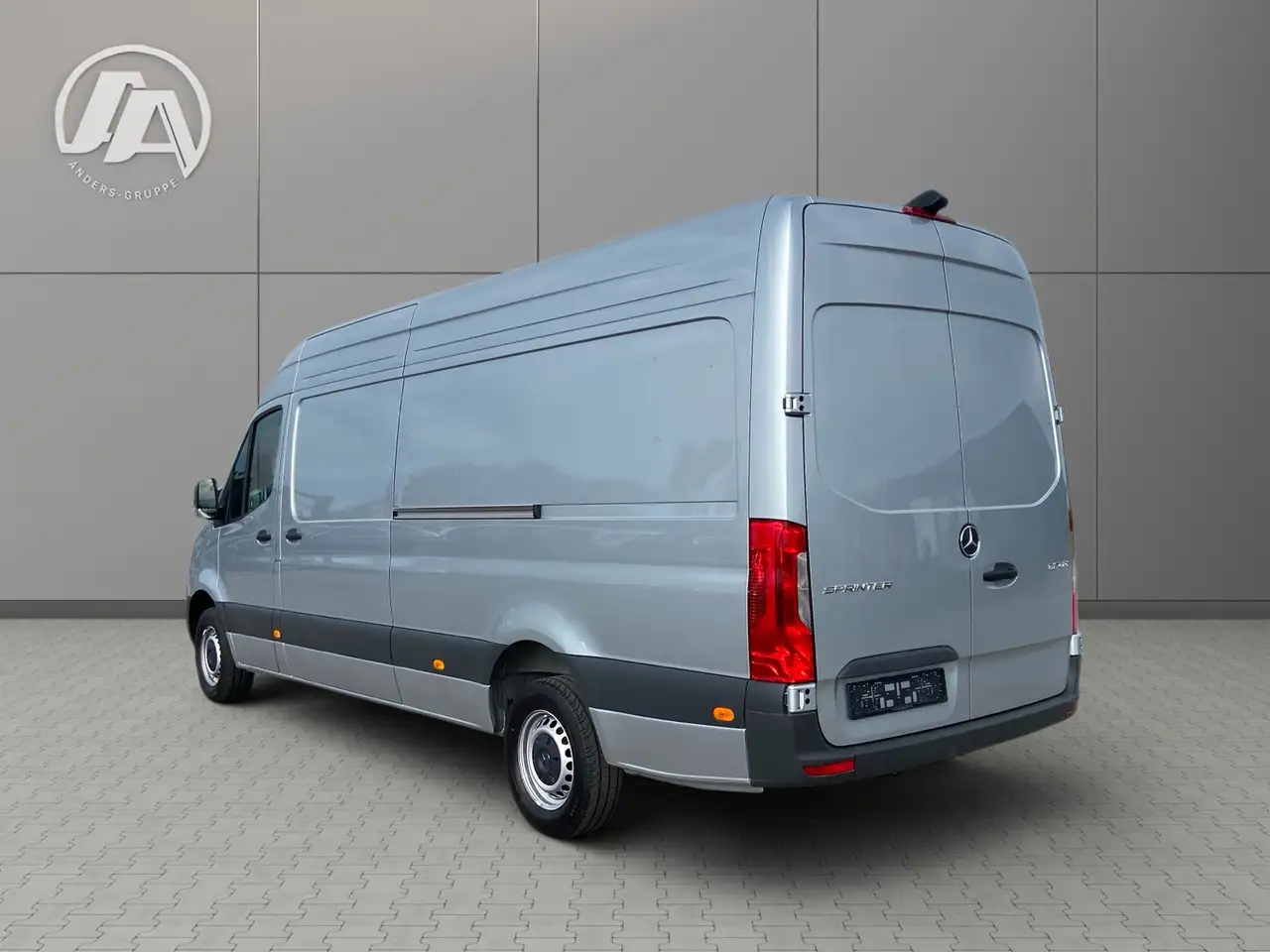 Mercedes-Benz Sprinter 317 6
