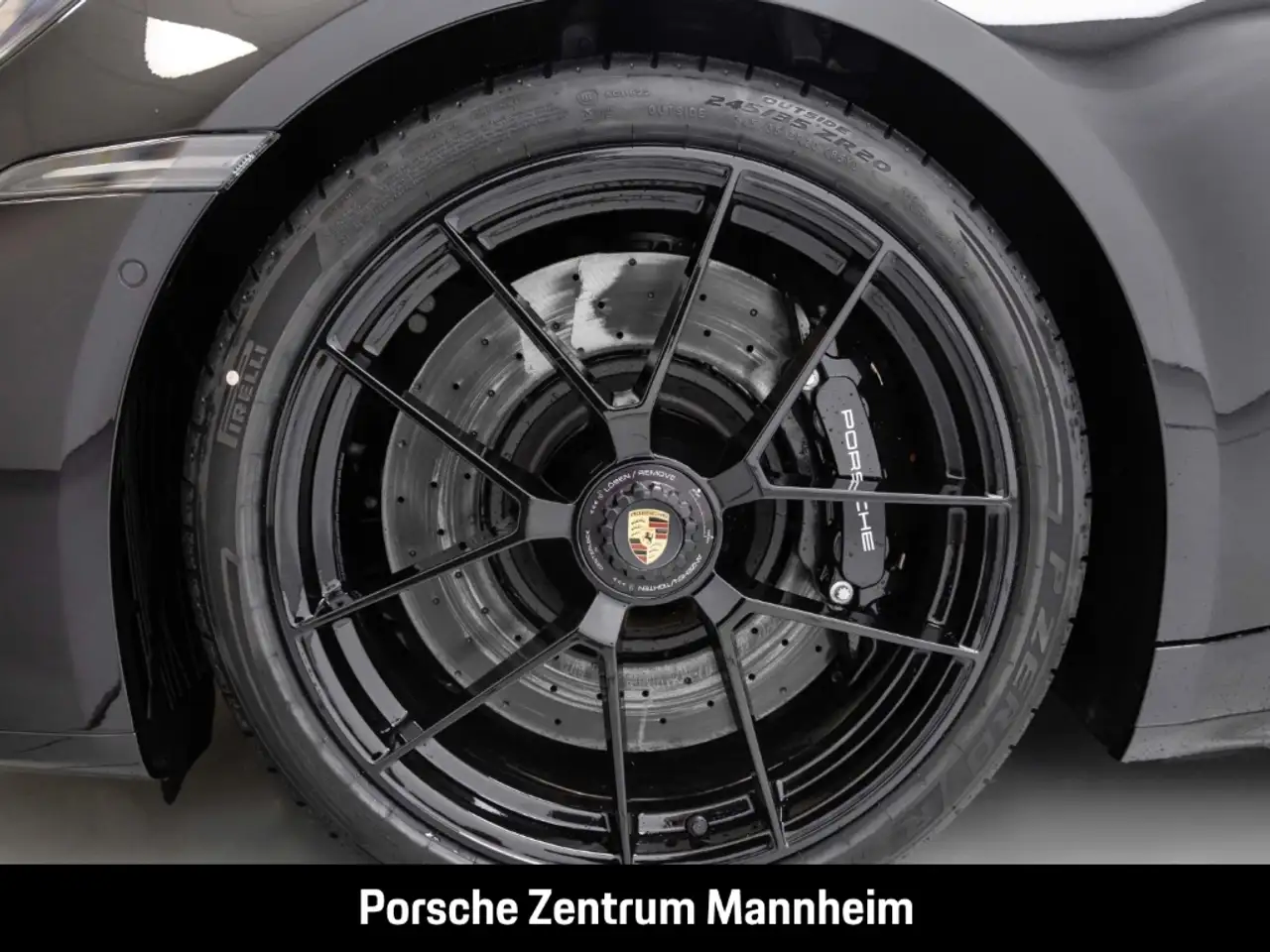 Porsche 992 8