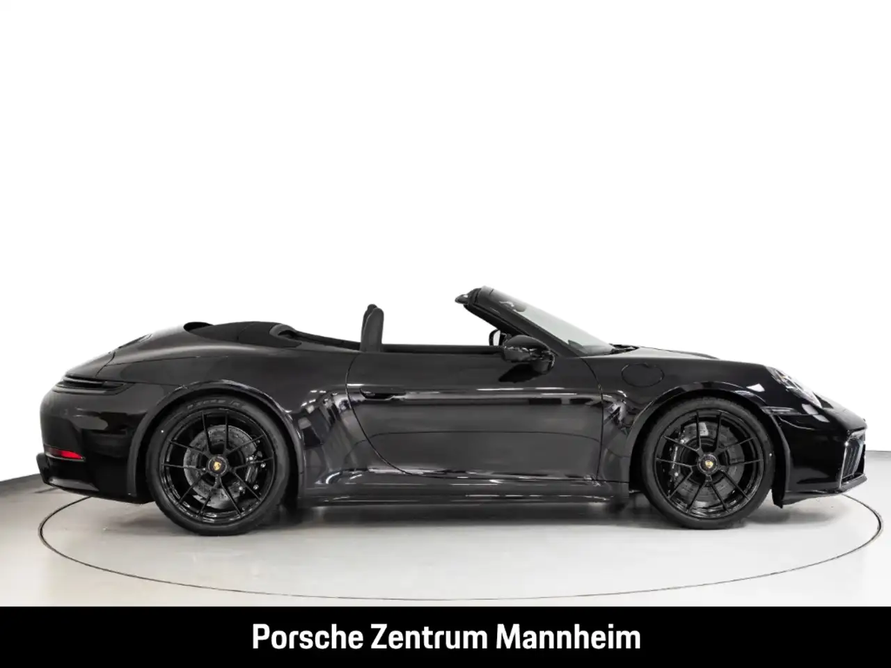 Porsche 992 11