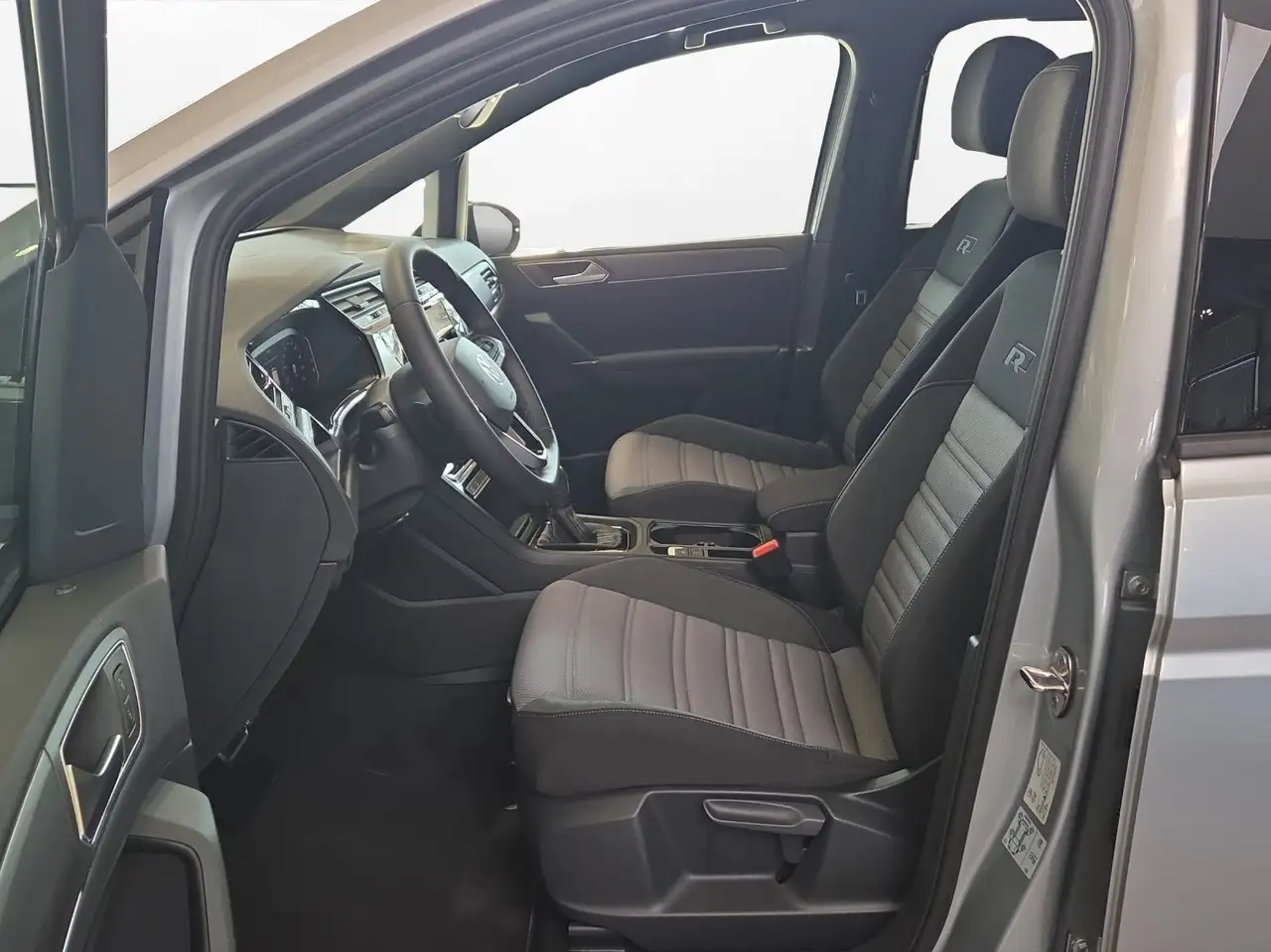 Volkswagen Touran 4
