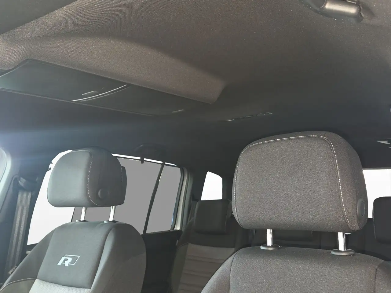 Volkswagen Touran 9