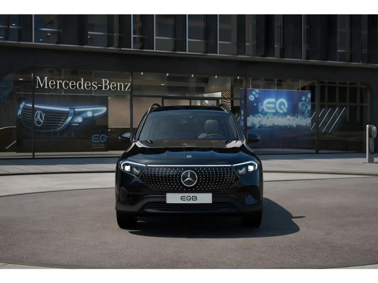 Mercedes-Benz EQB 300 5