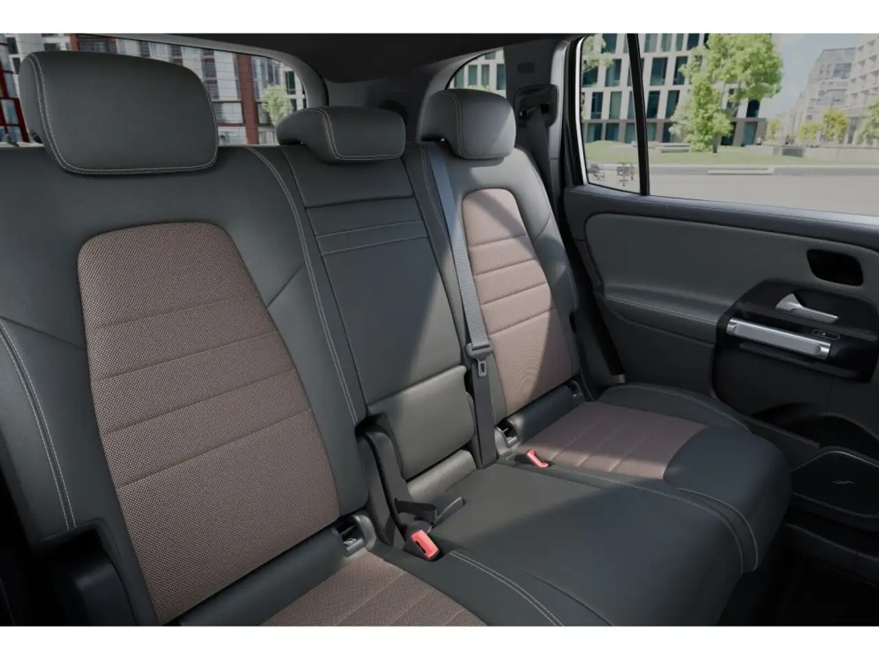 Mercedes-Benz EQB 300 10