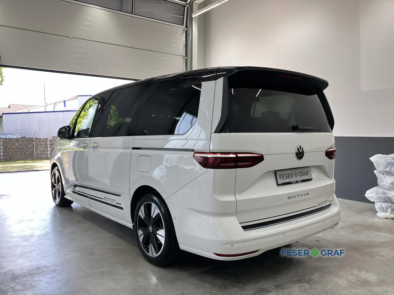 Volkswagen T7 Multivan 4