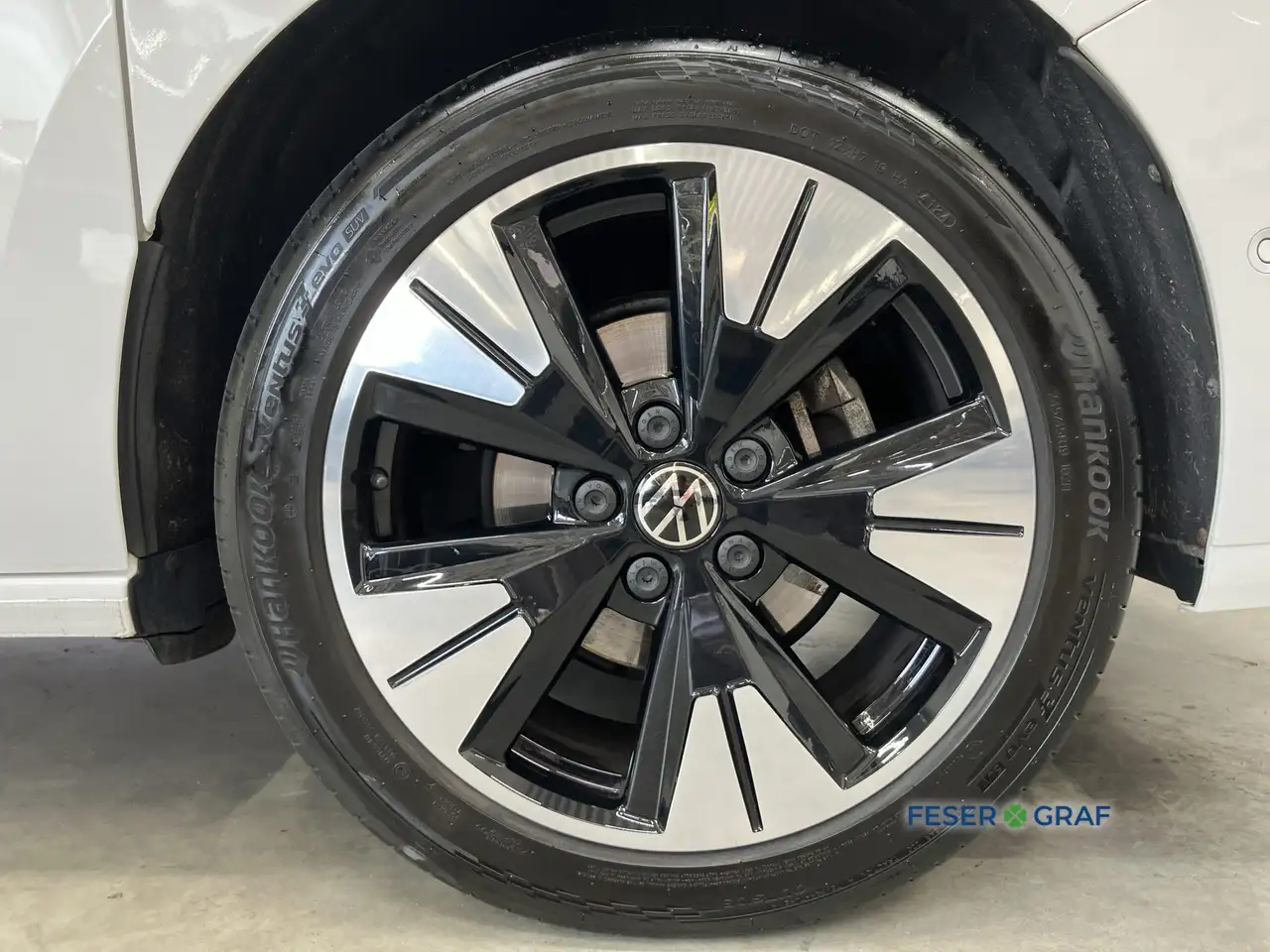 Volkswagen T7 Multivan 5