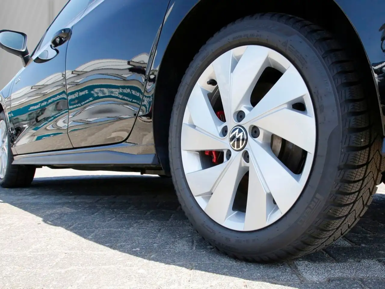 Volkswagen Golf VIII 5