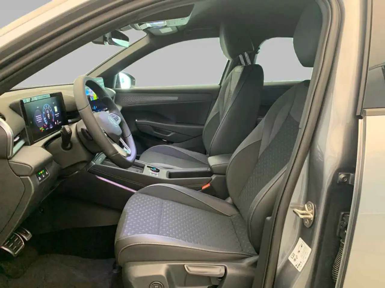 Volkswagen T-Roc 12