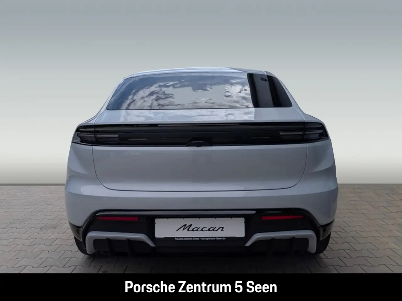 Porsche Macan 5