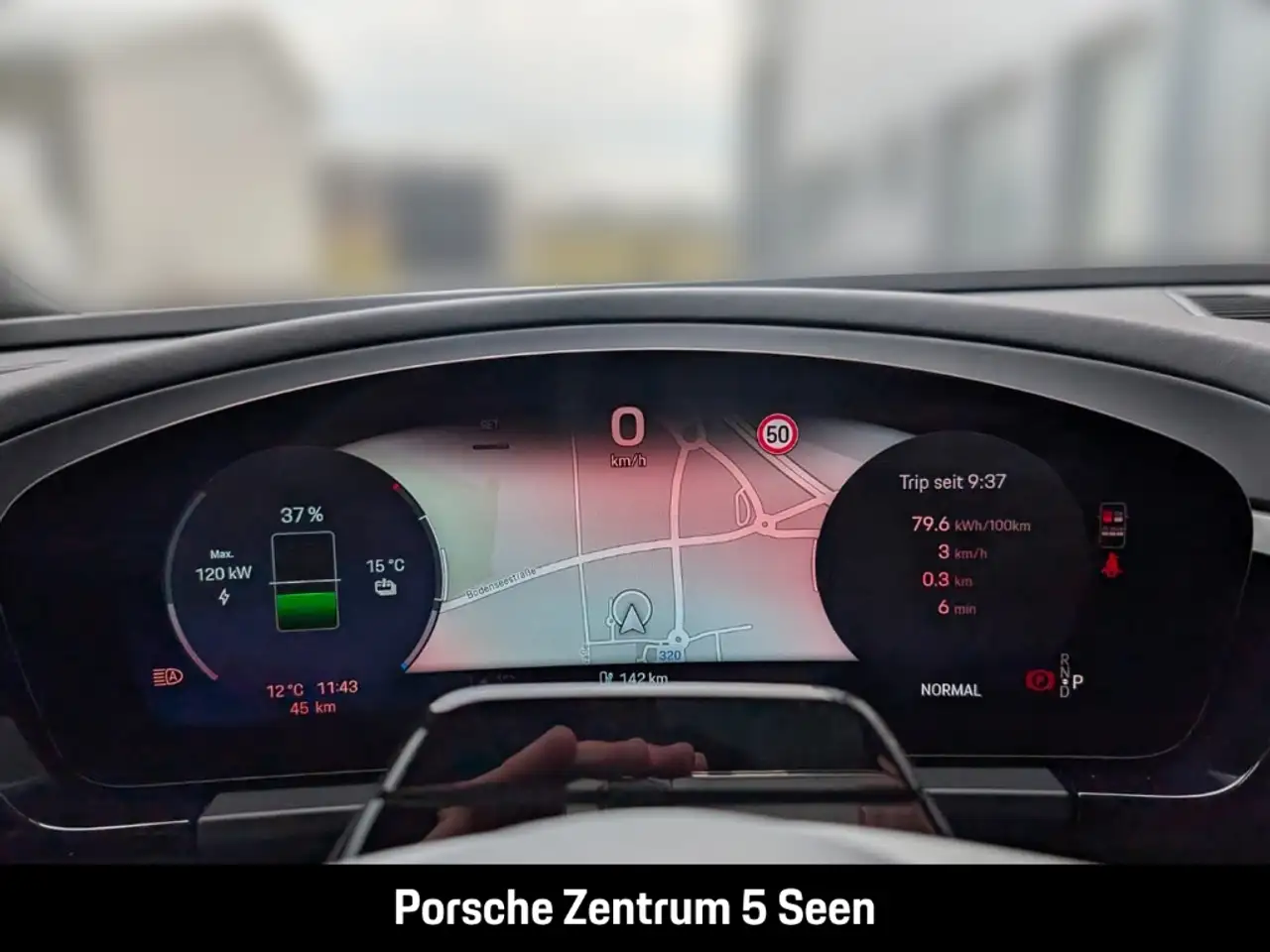 Porsche Macan 13