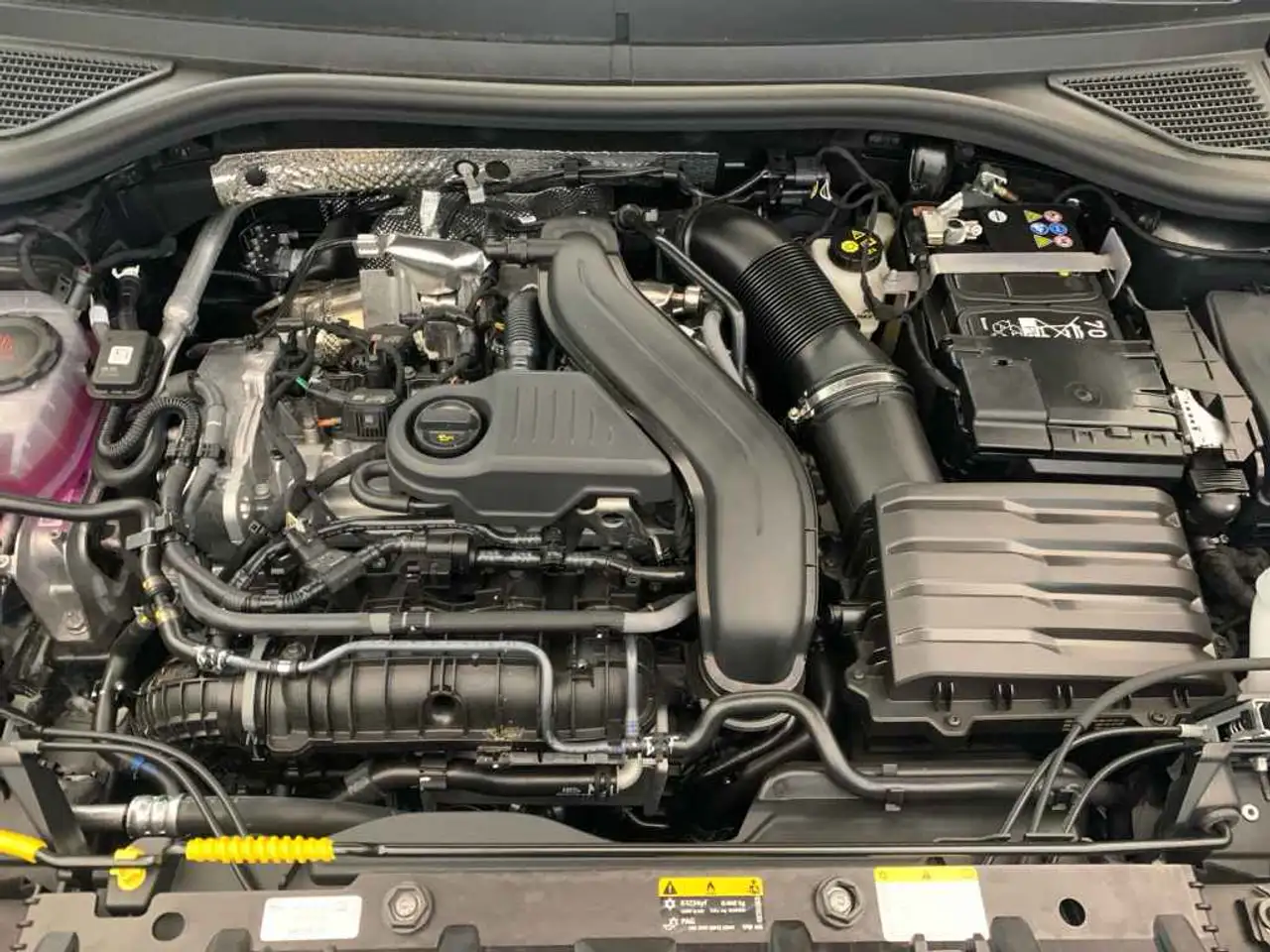 Volkswagen T-Roc 16
