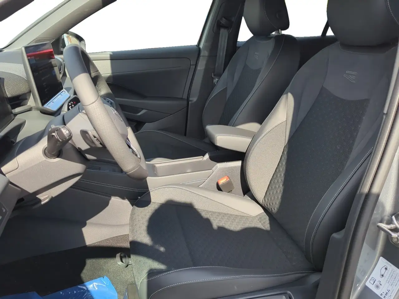 Volkswagen T-Roc 8