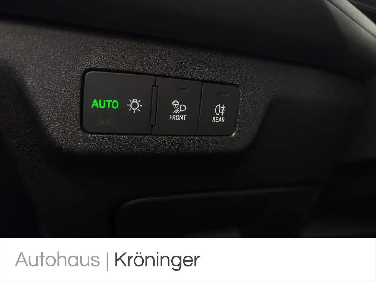 Audi Q3 14