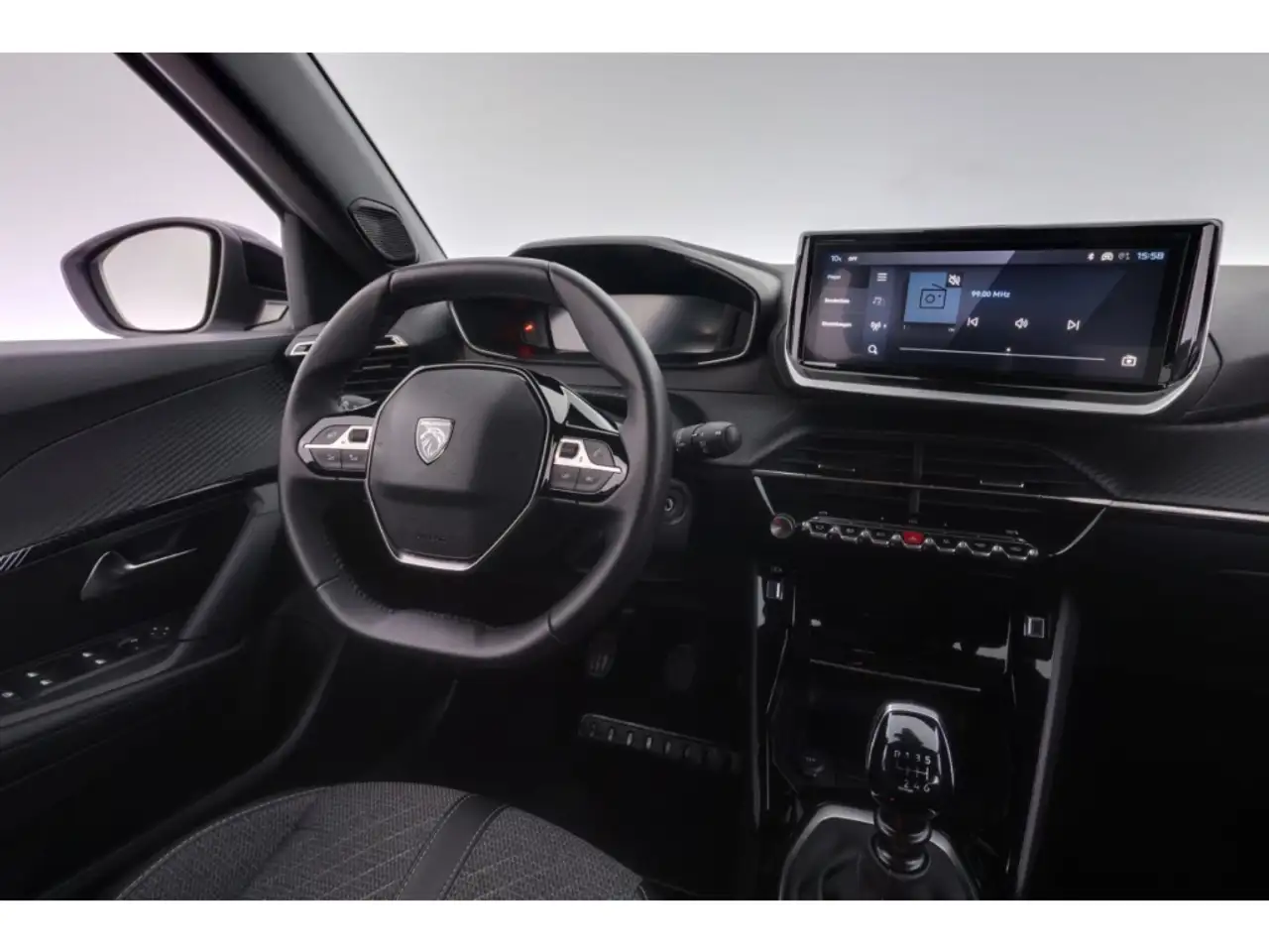 Peugeot 2008 12