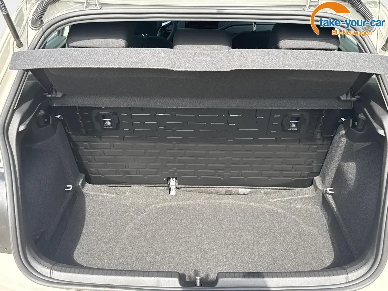 Volkswagen Polo 11
