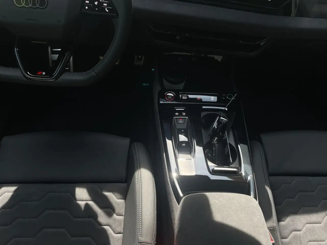 Audi A6 13
