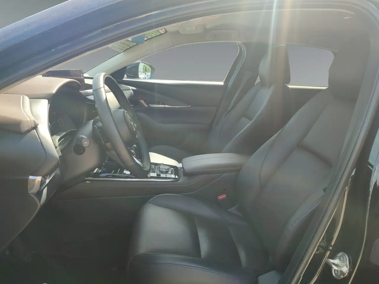Mazda CX-30 10