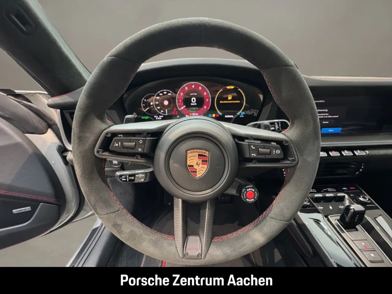 Porsche 992 911 14