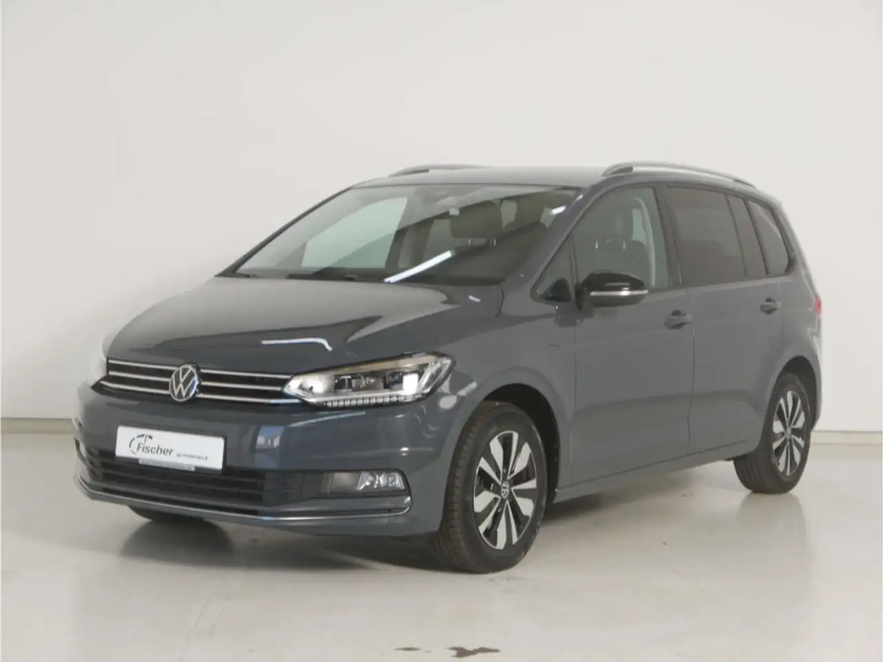 Volkswagen Touran 2