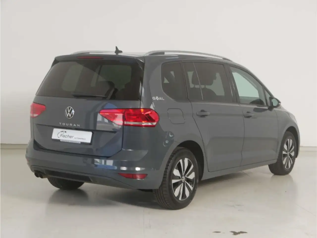 Volkswagen Touran 7