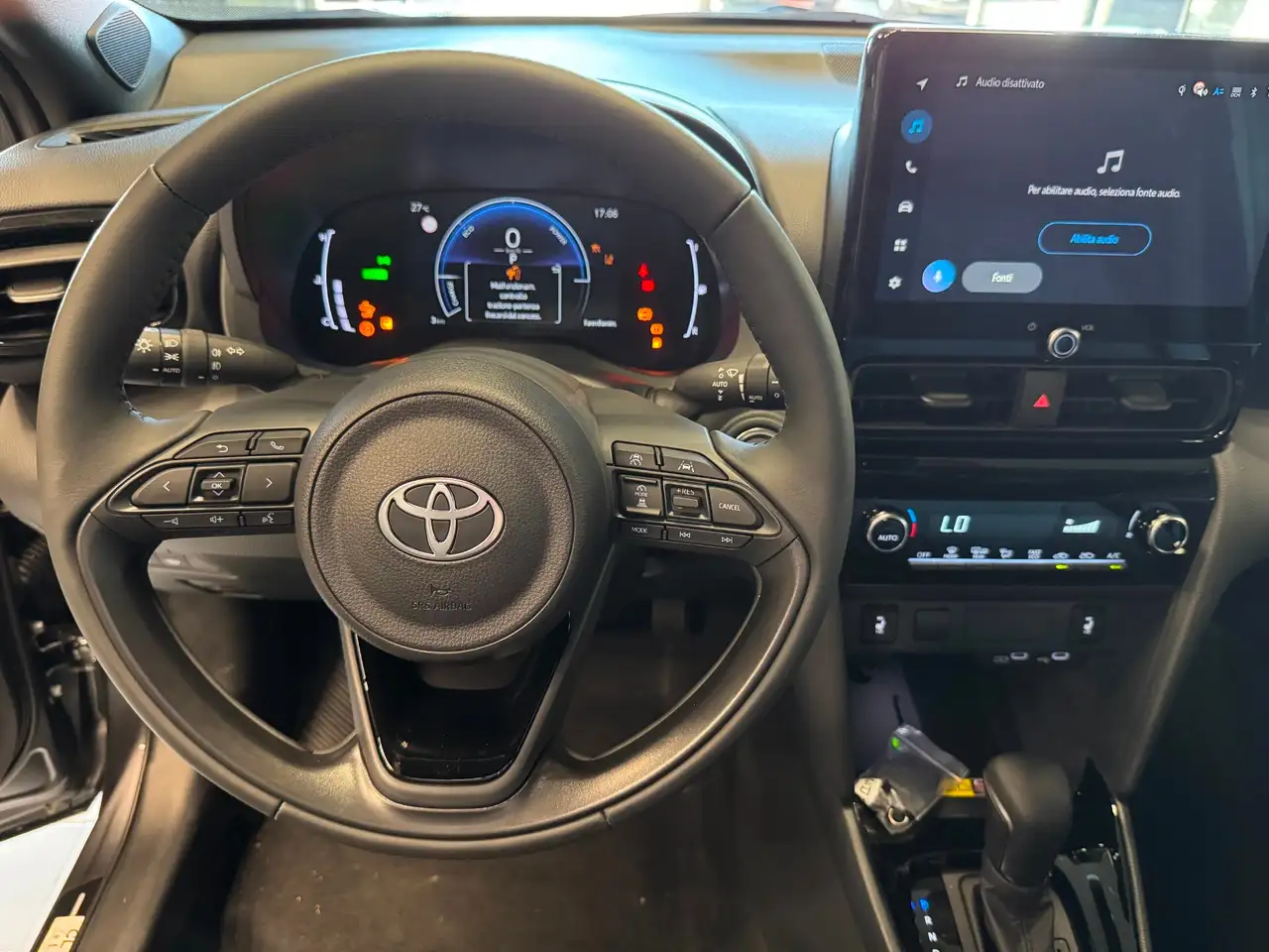 Toyota Yaris 11