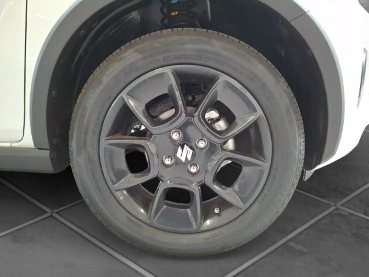 Suzuki Ignis 6