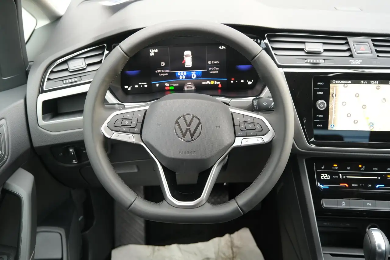 Volkswagen Touran 10
