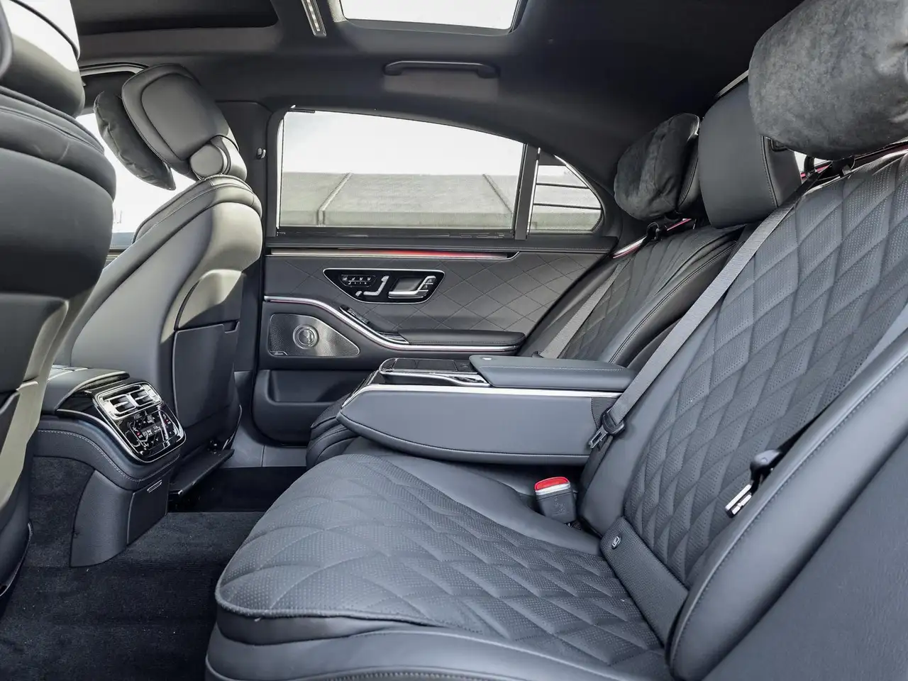 Mercedes-Benz S 450 12