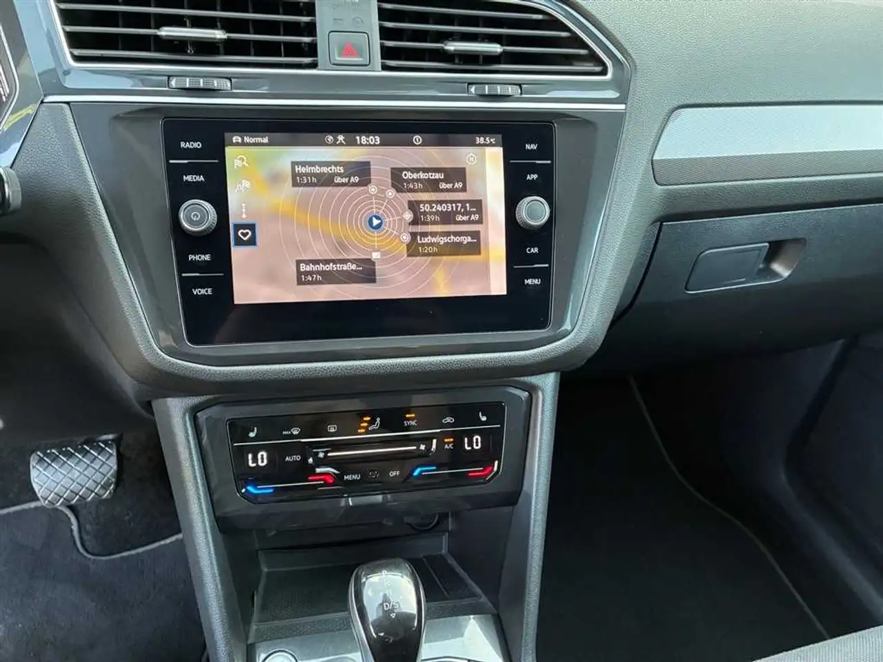 Volkswagen Tiguan 12